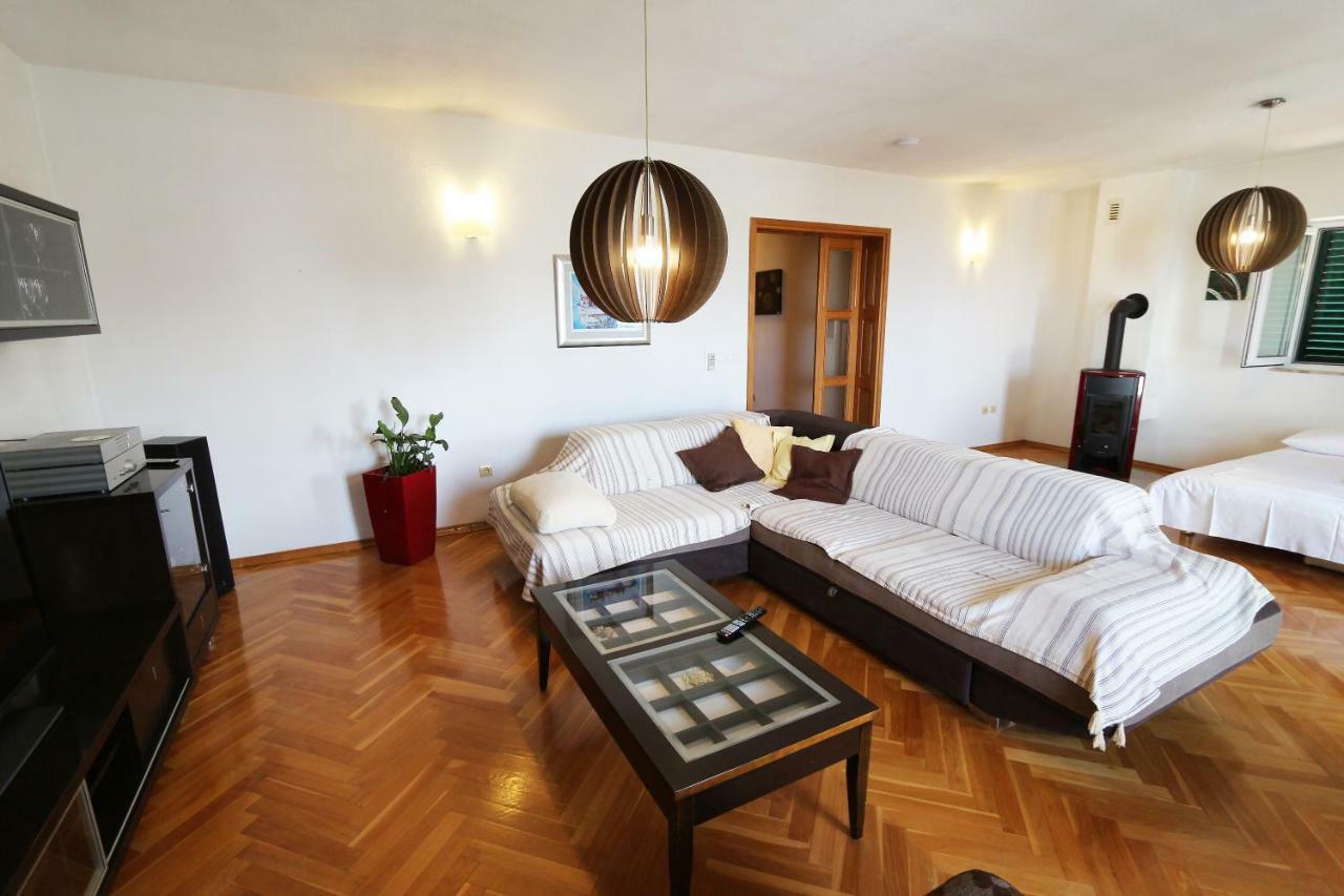 House Lipo Hotell Makarska Exteriör bild