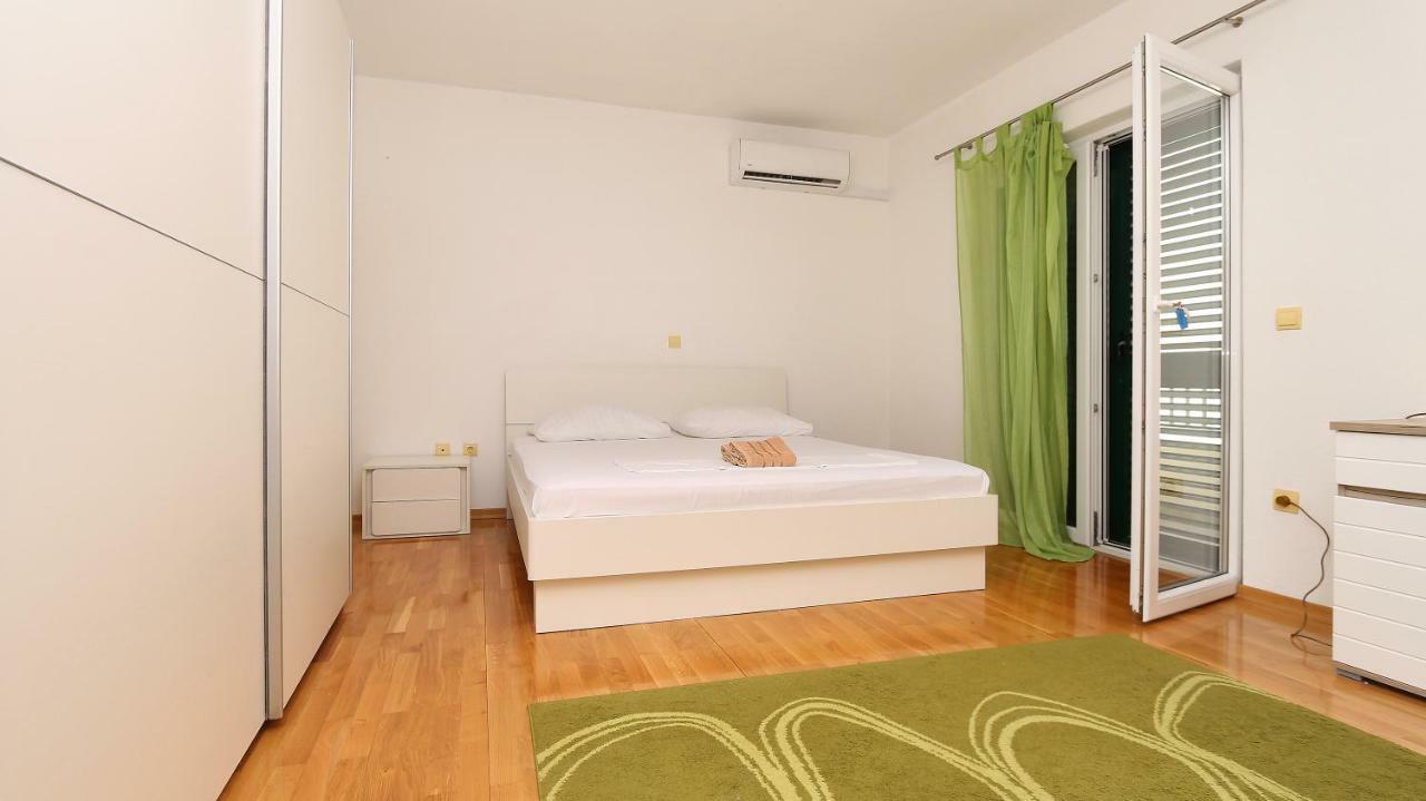 House Lipo Hotell Makarska Exteriör bild