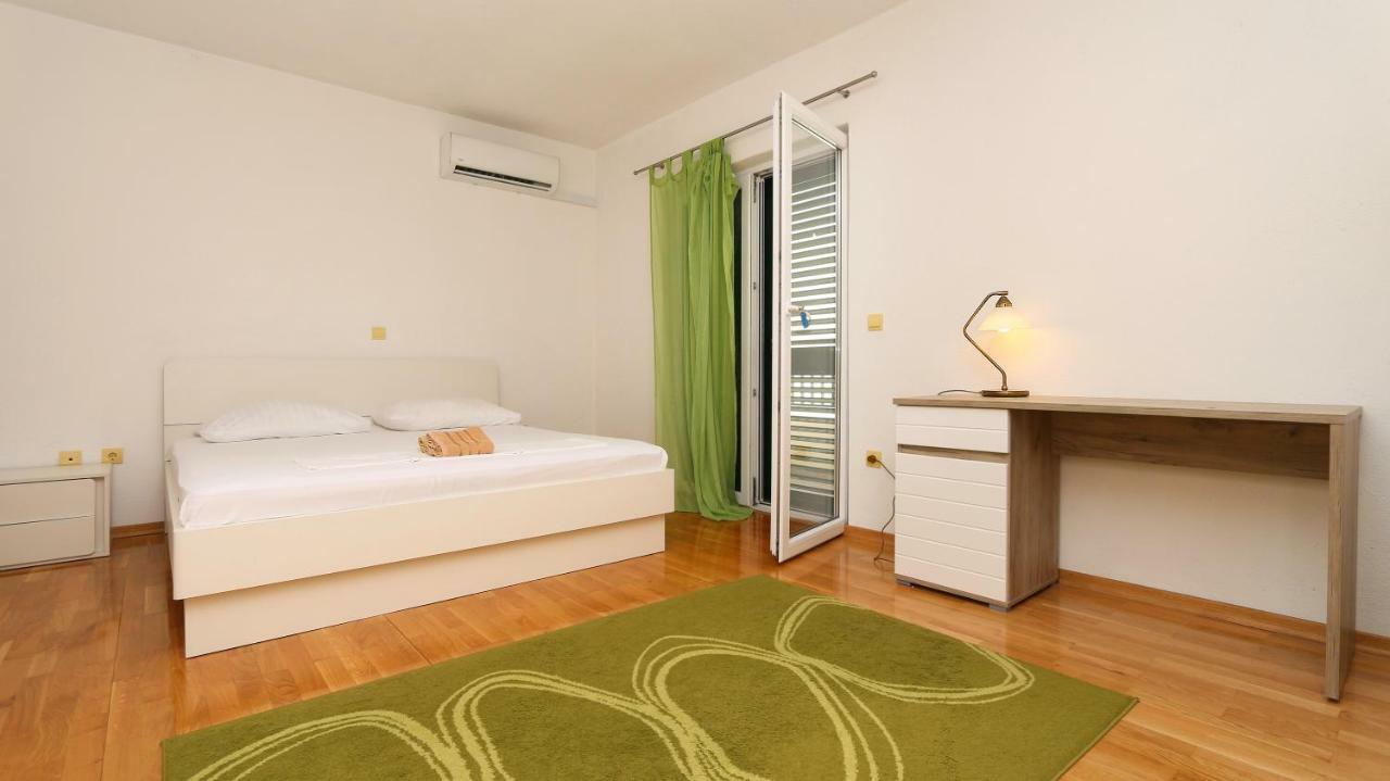 House Lipo Hotell Makarska Exteriör bild