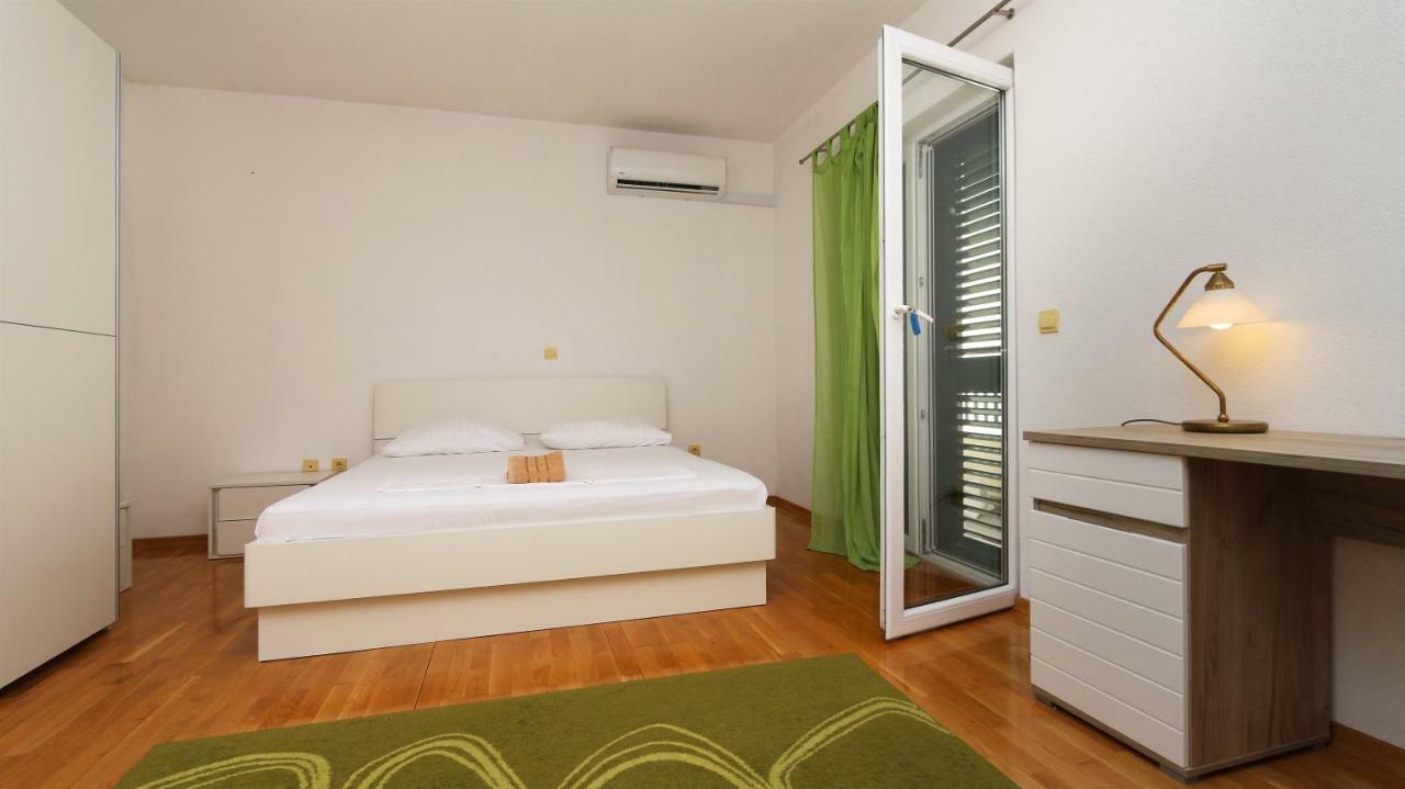 House Lipo Hotell Makarska Exteriör bild
